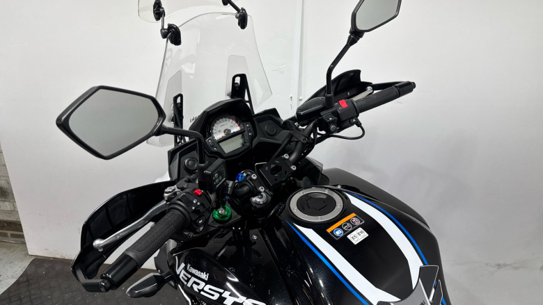 Kawasaki Versys 650 KLE650FMFNN (21MY)